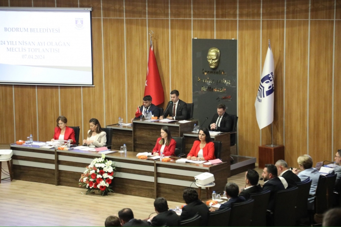 Başkan Mandalinci, ilk meclis toplantısını yaptı