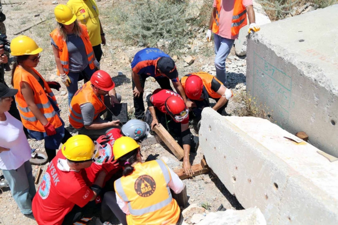 Bodrum'da mahalleler afete hazır!