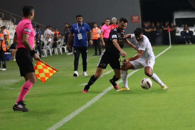 Bodrum FK, İzmir’den 1 puanla döndü!