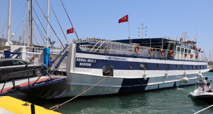 Bodrum ile Datça arasında feribotlarla 70 bin yolcu taşındı