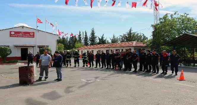 Büyükşehir İtfaiye personeline doğalgaz yangını eğitimi