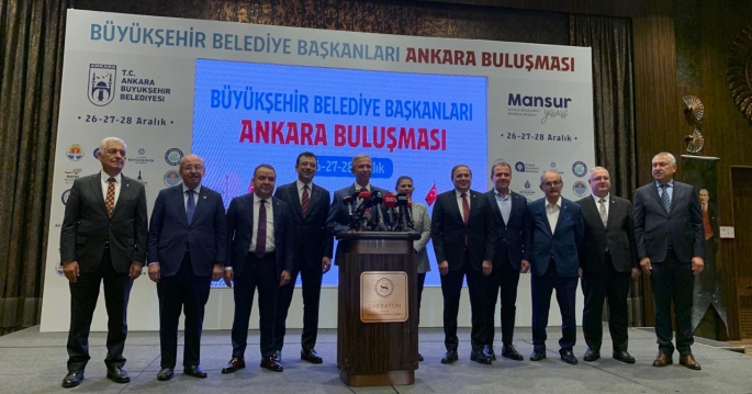 CHP’li 11 büyükşehir belediye başkanından ortak açıklama