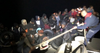 Ege Denizi'nde göçmen hareketliliği: Yüzlerce kişi yakalandı