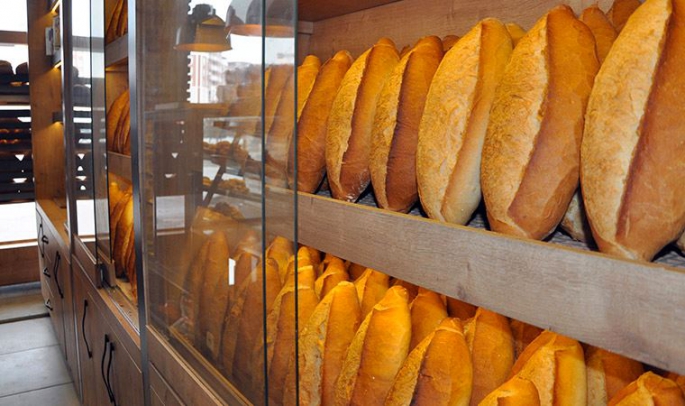 Ekmeğe yeni zam yolda: 4 liraya satılacak!