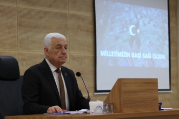 Büyükşehir Belediye Meclisinde Depremzedeler Anıldı