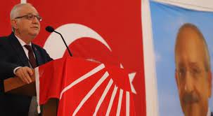 Zeybekoğlu: Camileri ve okulları siyasetinize alet etmenize izin vermeyeceğiz