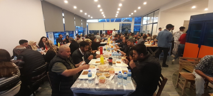 Karslılar iftarda bir araya geldi