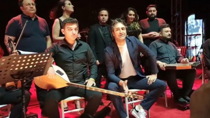 Mahsun Kırmızıgül konserine polis engeli: Sesimizi kıstılar