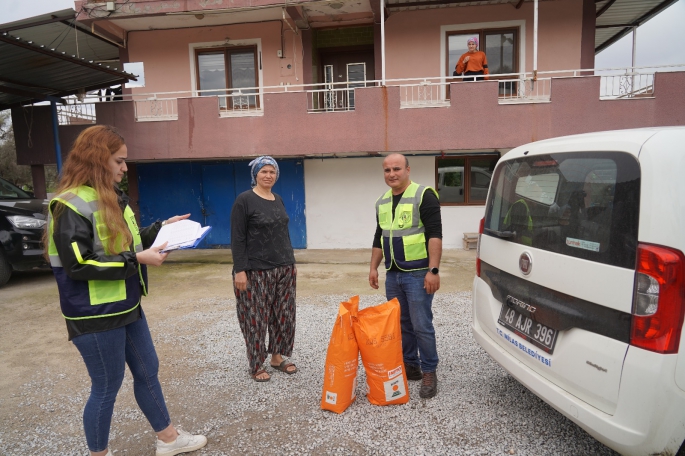 Milas Belediyesi'nden küçük hayvancılık işletmelerine destek