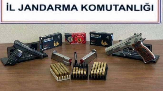 Operasyonda ruhsatsız tabanca ve otomatik ve tüfeği ele geçirildi