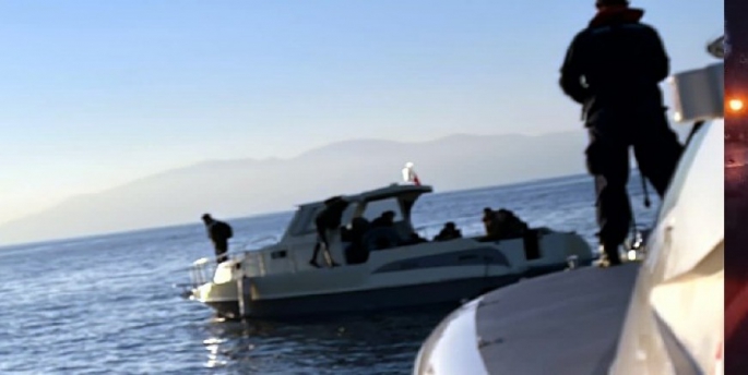 Sürat teknesi ile göçmen kaçakçılığı radara yakalandı
