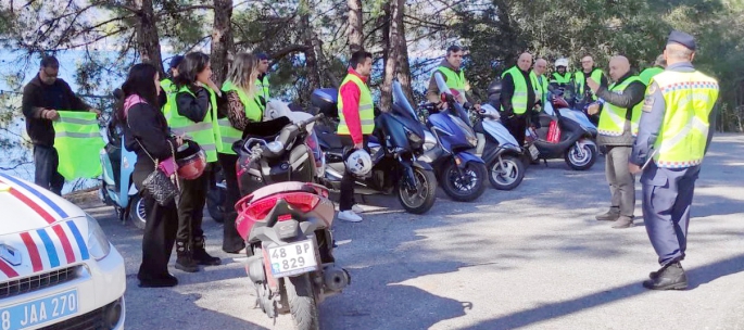 Trafikte görünür ol hayatta kal projesi hayat kurtarır