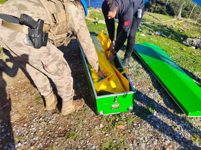 Umuda yolculukta facia: Biri 5 aylık hamile 2 kadın öldü