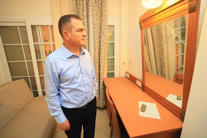 Vali Akbıyık, 15 Temmuz direnişinin sembol noktasında incelemelerde bulundu