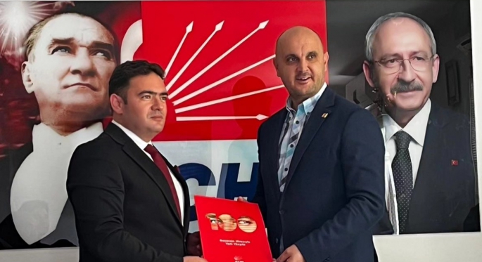 Volkan İlgüz CHP’den Belediye Başkan aday adaylığını açıkladı