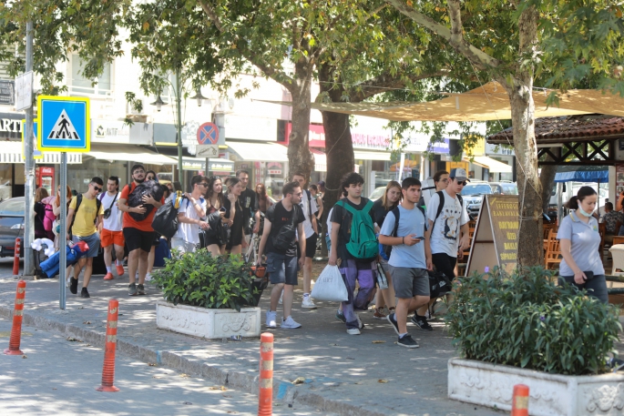 What A Fest Efes Selçuk'ta esnafın yüzünü güldürdü