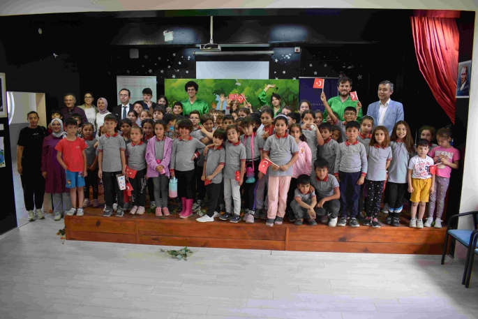 Yeniköy Kemerköy Enerji’den  Milaslı çocuklara 23 Nisan’da Gezici Tiyatro hediyesi