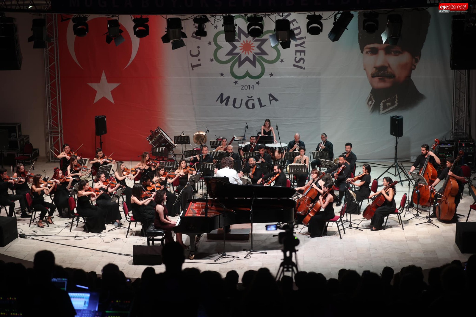4.İdil Biret Müzik Festivali Sanatseverlerden Büyük İlgi Gördü