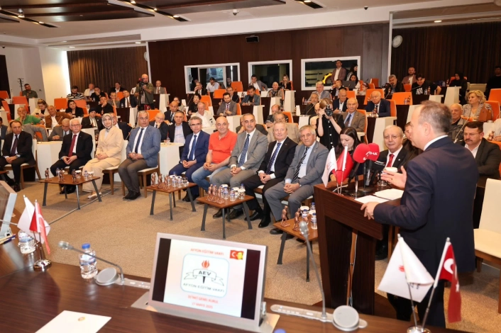 Afyon Eğitim Vakfından 910 öğrenciye karşılıksız burs desteği