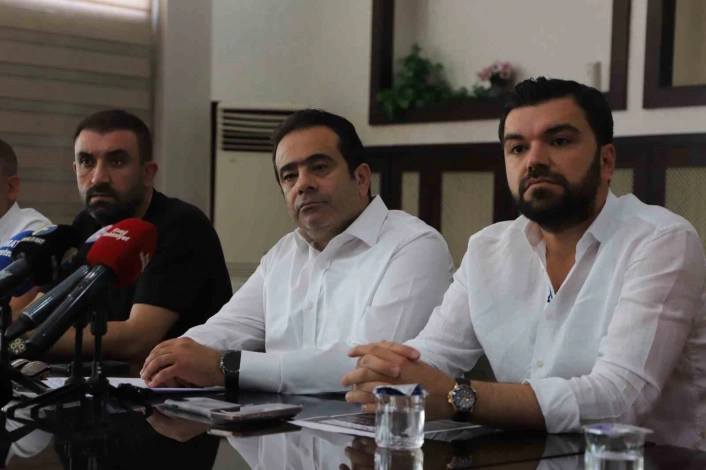 Ahmet Feti Yılmaz: 