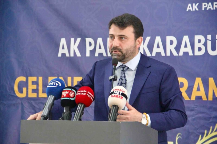 AK Parti Genel Sekreter Yardımcısı Şahinden yeni anayasa açıklaması