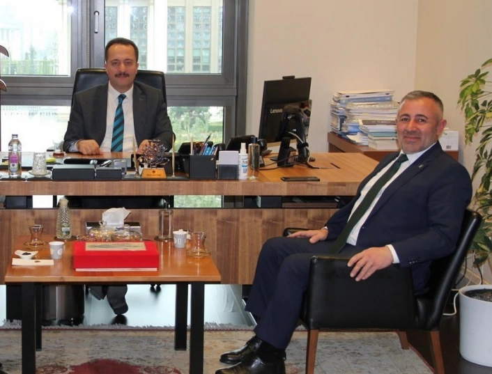 AK Parti İl Başkanı Yıldırım, 170nci Genişletilmiş İl Başkanları Toplantısına katıldı.

