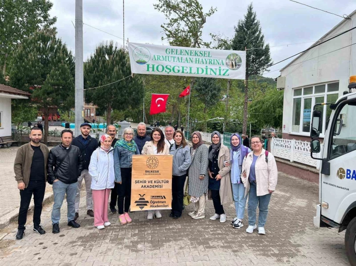 Akademi öğretmenleri Armutalanda atölye ziyareti yaptı
