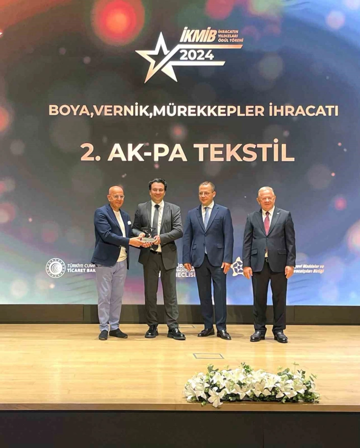 Akcoat, İhracatın Yıldızlarından bu yıl da ödülle döndü
