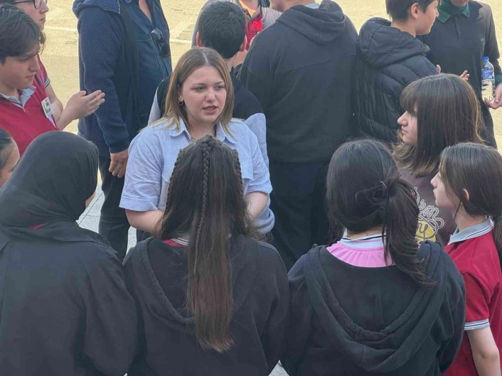 Akran zorbalığına karşı umut zinciri: Samsunda LGS birincilerinden dayanışma dersi
