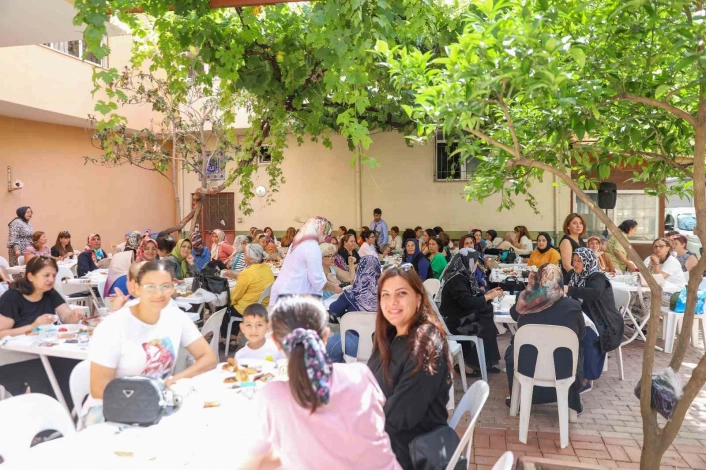 Alanyada kadın politikaları ve aile destek merkezi kadınların yanında
