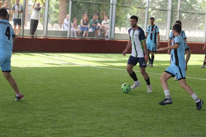 AOSB Futbol Turnuvasında Çeyrek Final tamamlandı
