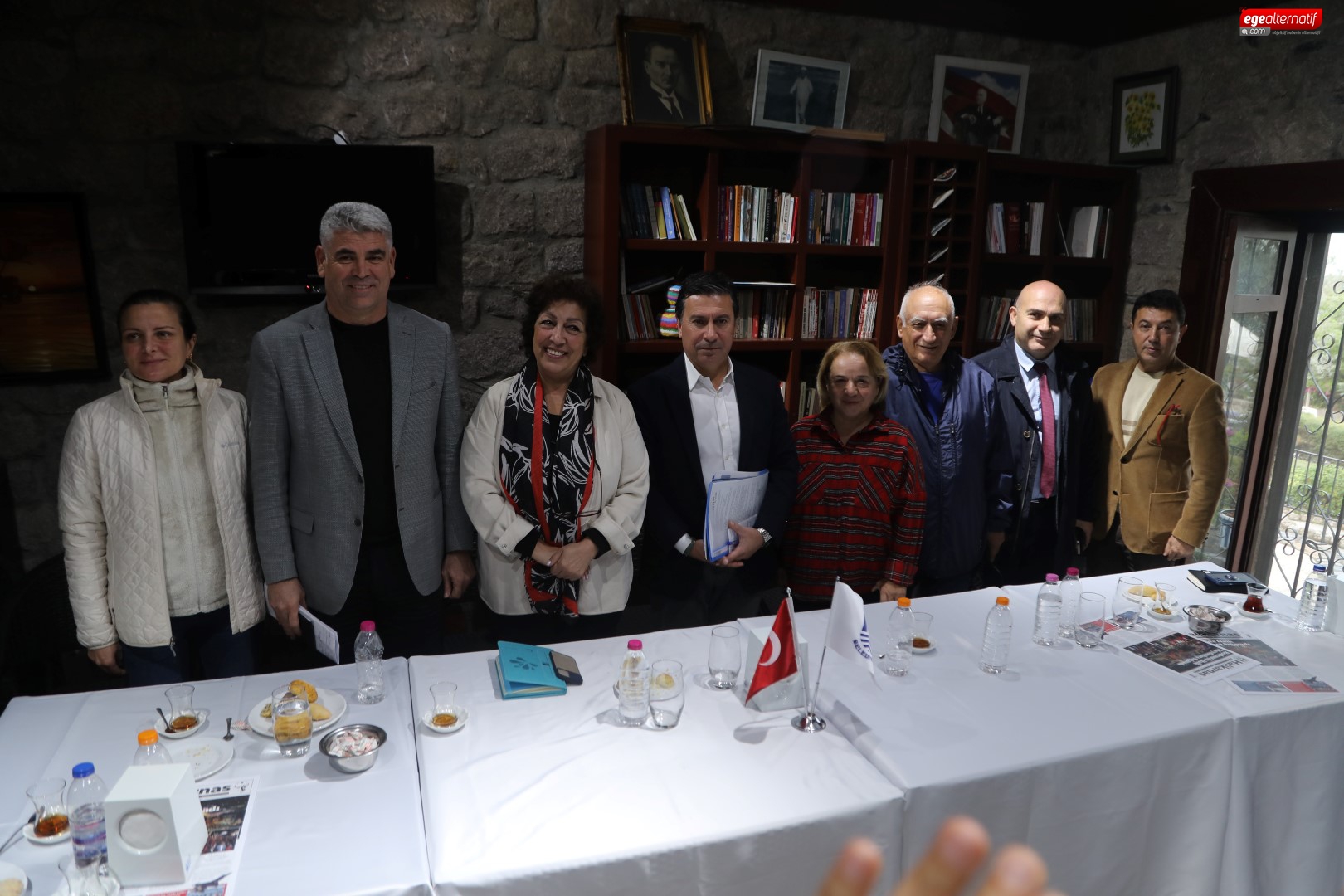 Aras, Site Yöneticileri İle Buluştu