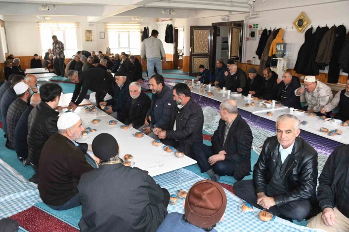 Asırlık Hacı yemeği geleneği Yozgatta yaşatılıyor
