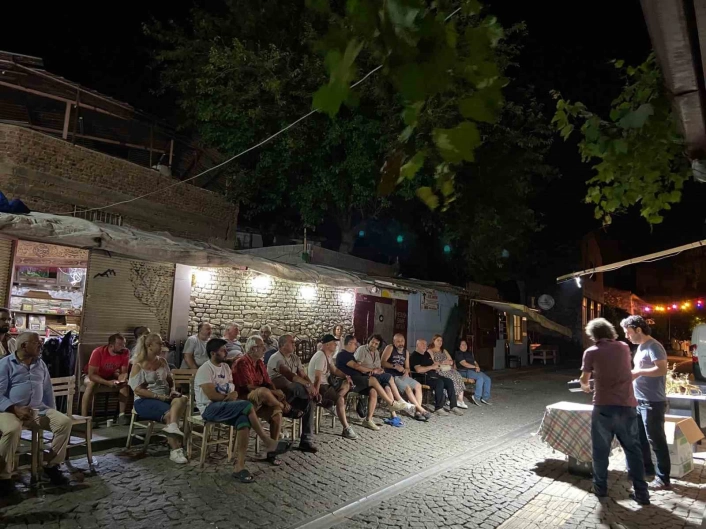 Aydında açık hava mezatı ilgi görüyor
