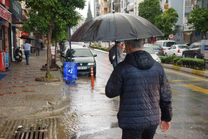 Aydında beklenen yağış geldi
