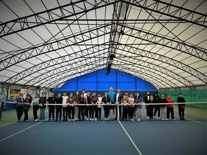 Bafralı öğrenciler Avrupayla spor köprüsü kurdu
