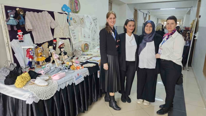 Bandırma Halk Eğitim Merkezinden yılsonu etkinliği
