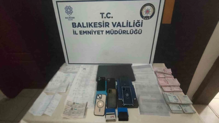 Bandırma ve Bursada tefecilik operasyonu: 7 şüpheli yakalandı
