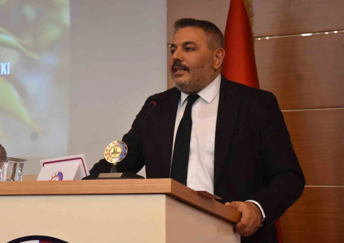 Başkan Sadıkoğlundan milletvekillerine mücbir sebep çağrısı
