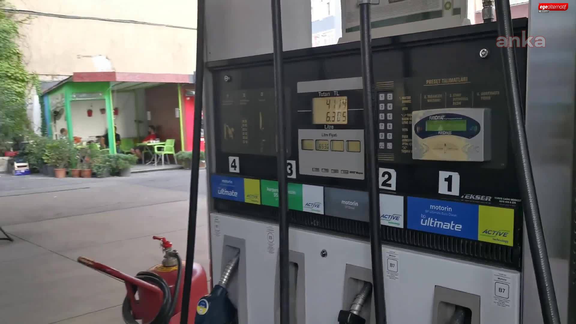 Benzine 23 kuruş zam geliyor