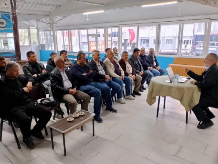 Bilecikte Değerleriyle Güçlü Ailem konulu sohbet programı düzenlendi
