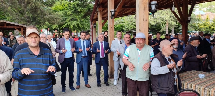 Bilecikte yağmur ve şükür duası
