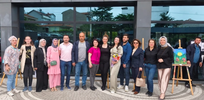 Binnur Uzanın öğrencilerinin eserleri büyük ilgi gördü
