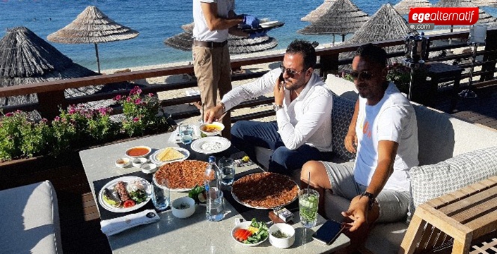 Bodrum'da fiyatlar dudak uçuklatıyor! mercimek çorbası  107 liraya!! 