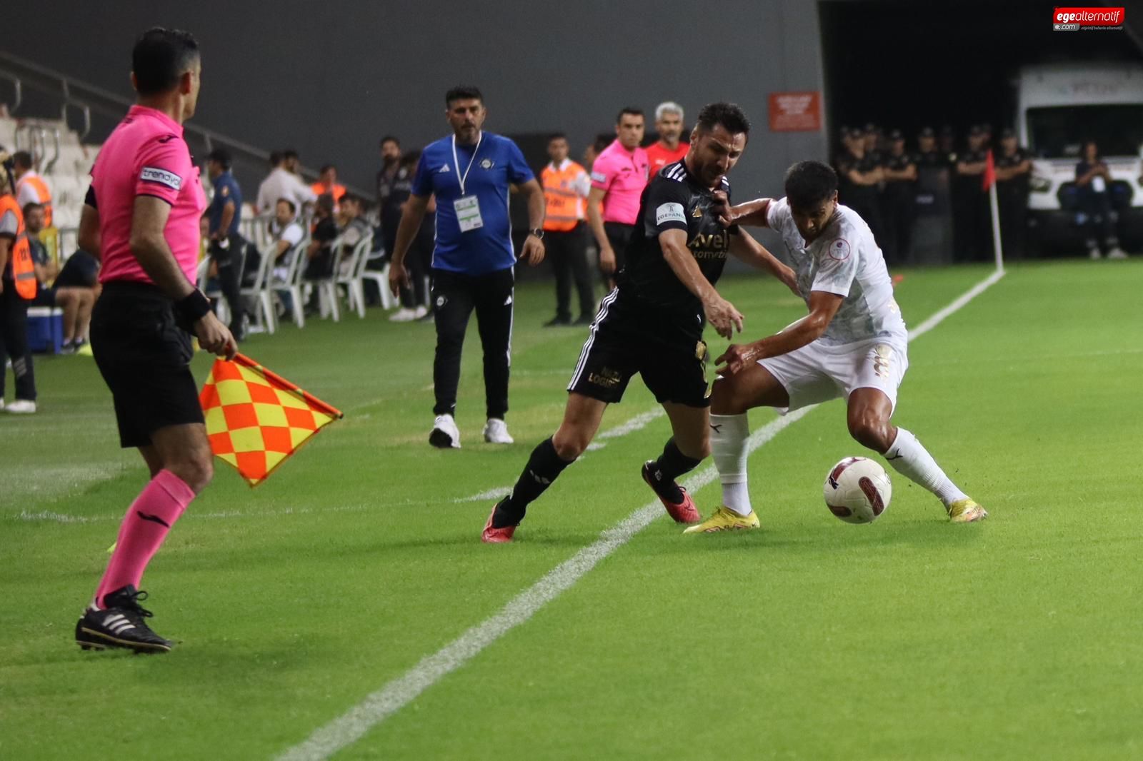 Bodrum FK, İzmir’den 1 puanla döndü!