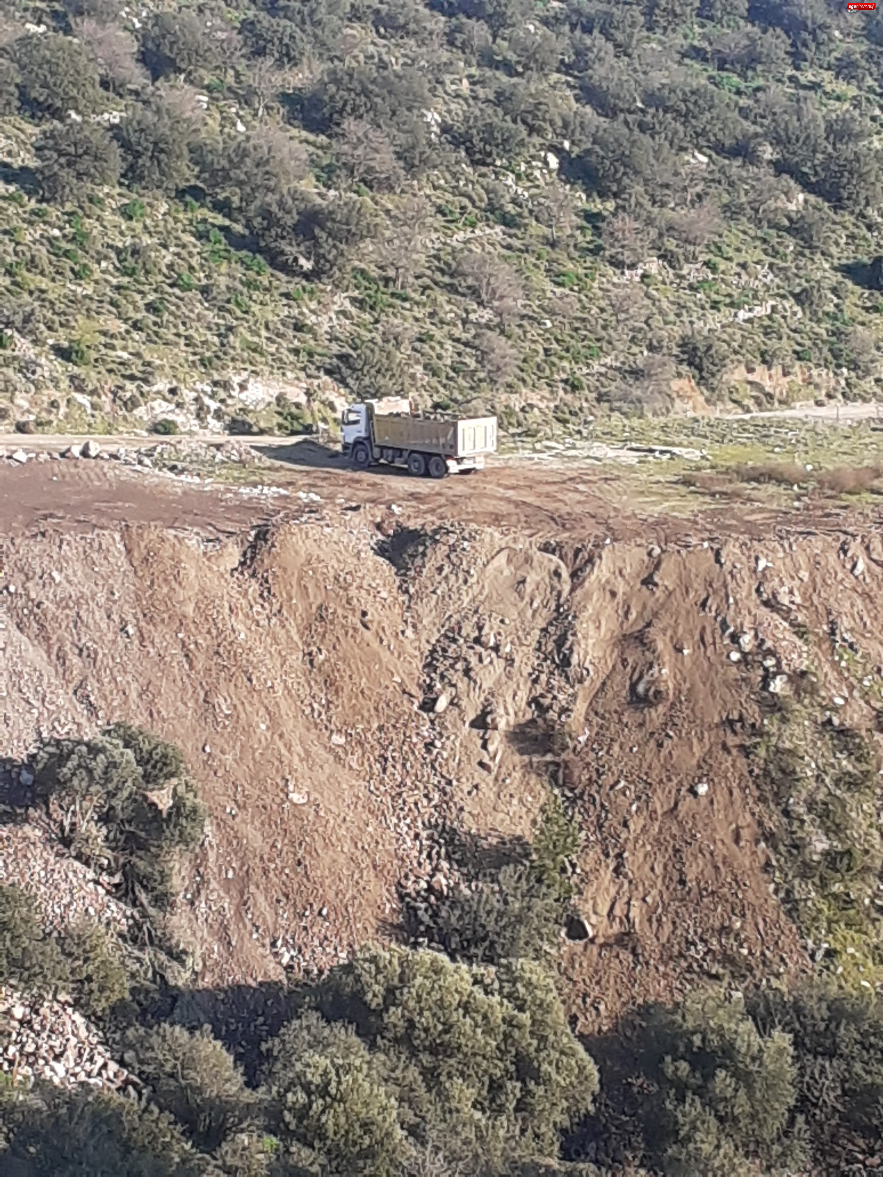 Bodrum Moloz Kente Döndü! Çevre katliamı böyle görüntülendi!