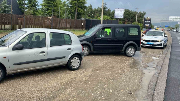 Boluda 3 araçlı zincirleme kaza: 1 yaralı
