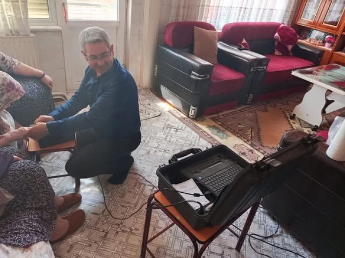 Buharkentte nüfus işlemleri vatandaşların ayağına götürülüyor
