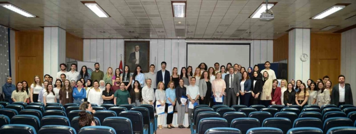 BUÜlü öğrencilere sürdürülebilir çevre bilinci aşılanıyor
