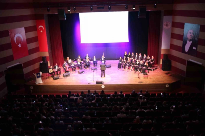 Büyükşehir Konservatuvarından yıl sonu konseri
